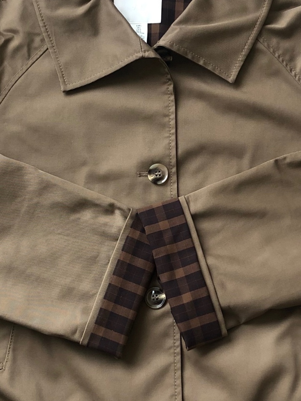H&M- Cropped Jacket. NWOT. - Picture 3 of 3